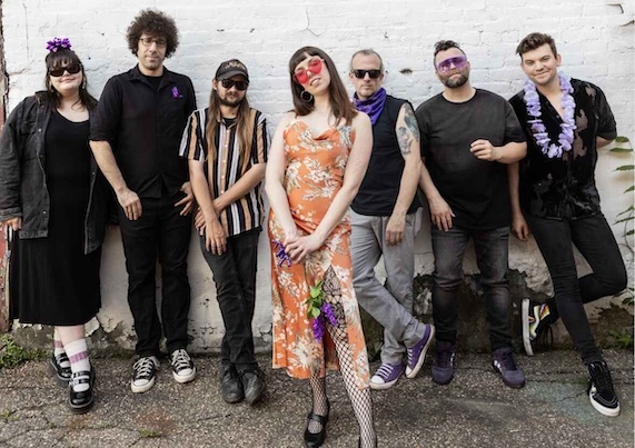 Adriana & The Bananas